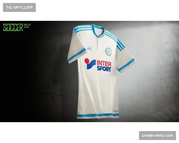 马赛官方商店推出限量版退役球员纪念球衣，开售一小时即告售罄